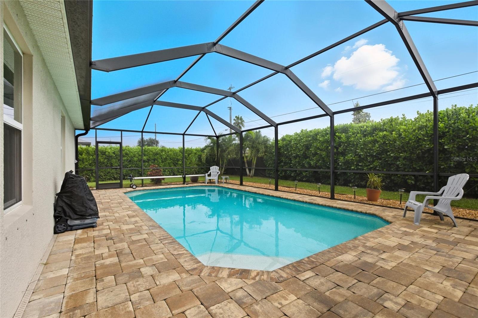 Image 27 of 37 For 314 Van Loon Terrace