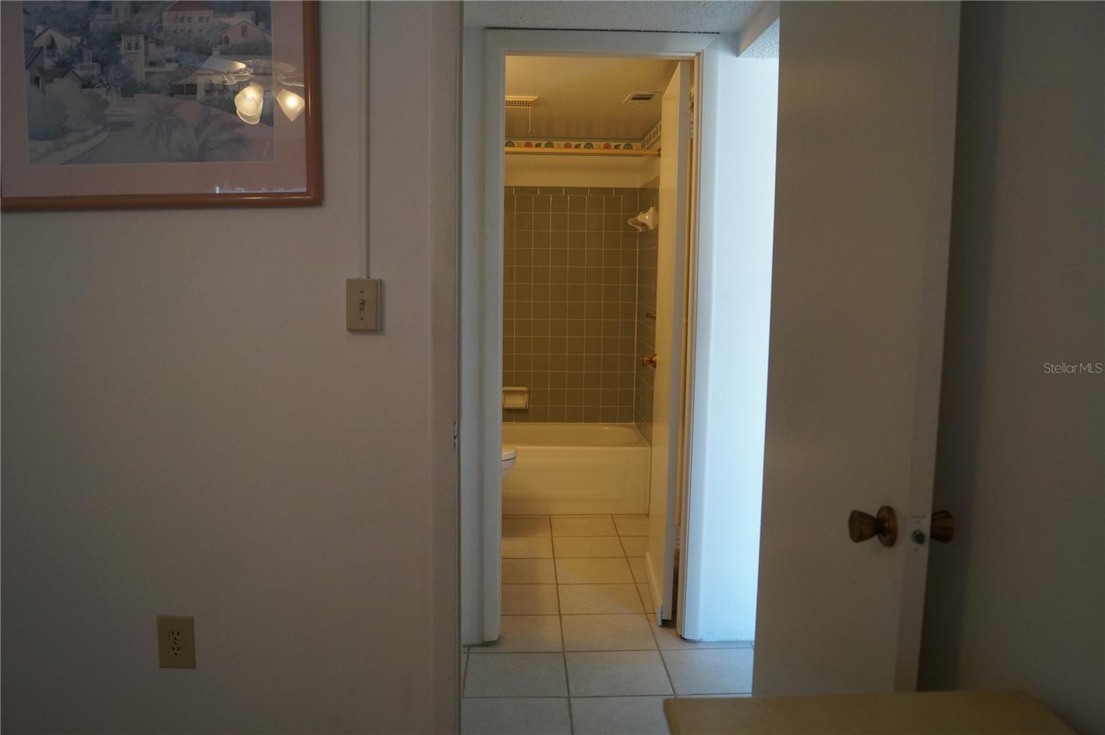 Image 16 of 26 For 7701 Starkey Road 408