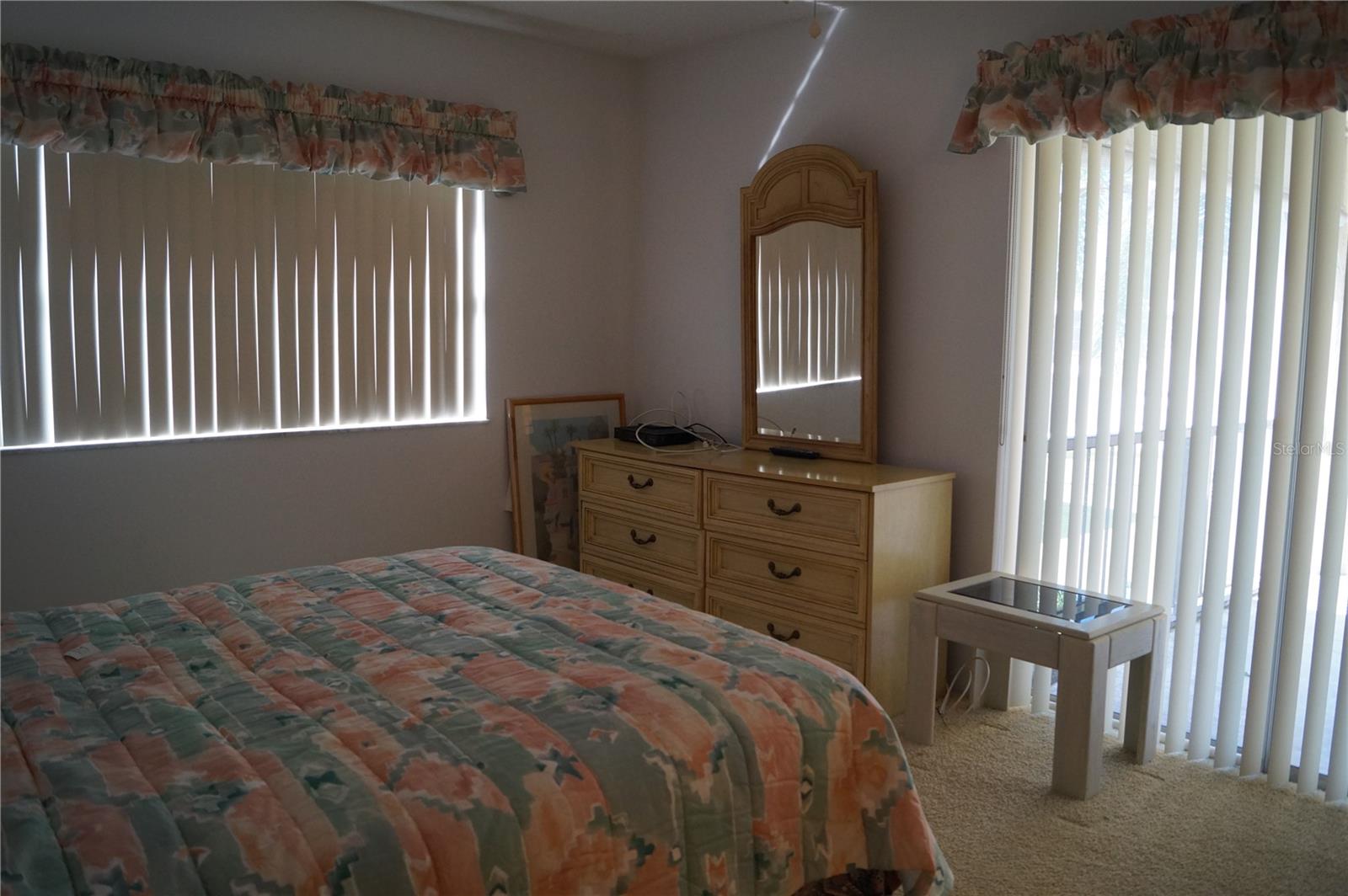 Image 21 of 26 For 7701 Starkey Road 408
