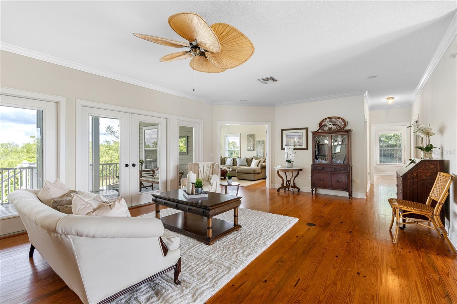 Image 10 of 60 For 1215 Bayshore Drive