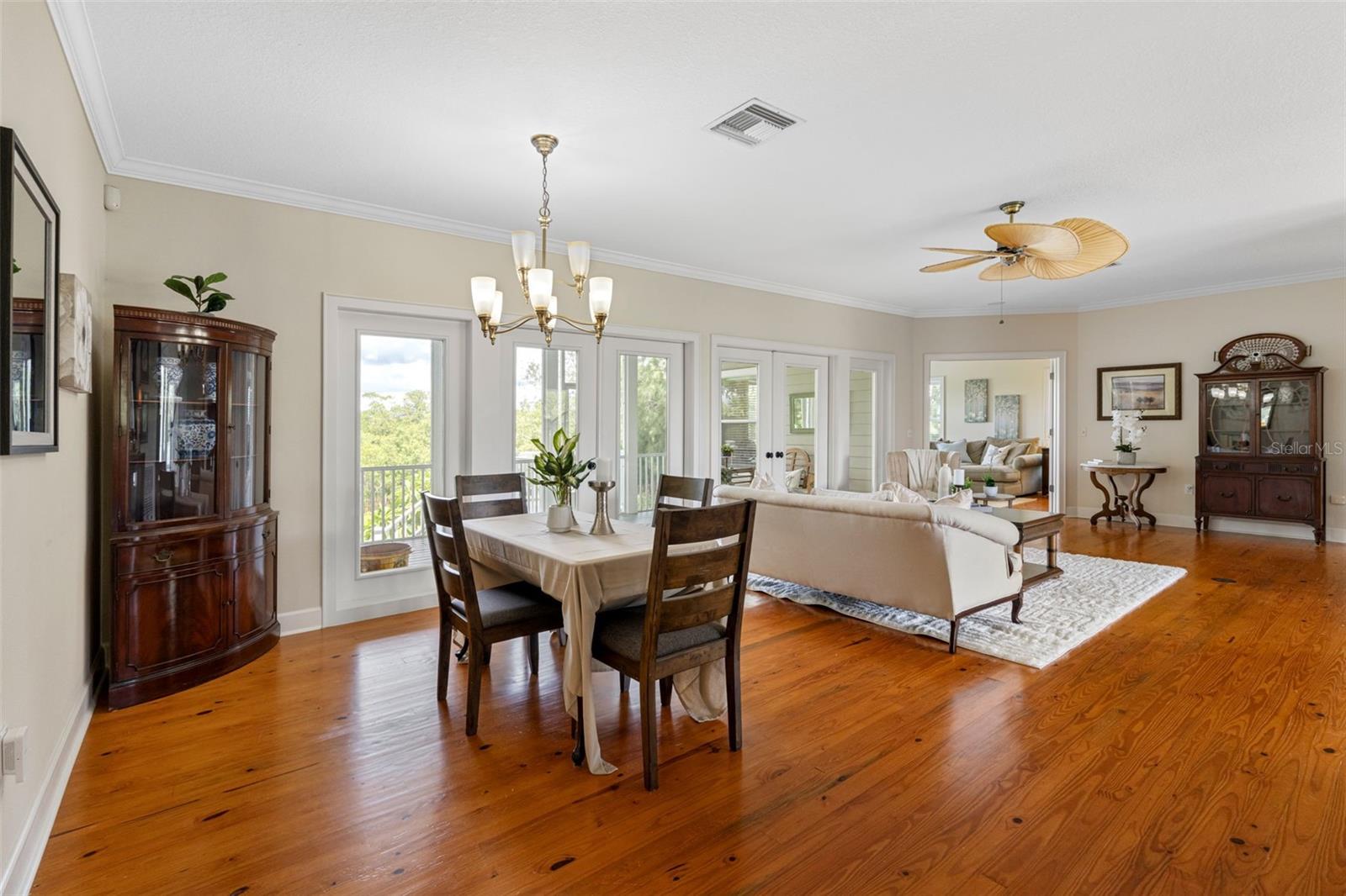 Image 13 of 60 For 1215 Bayshore Drive