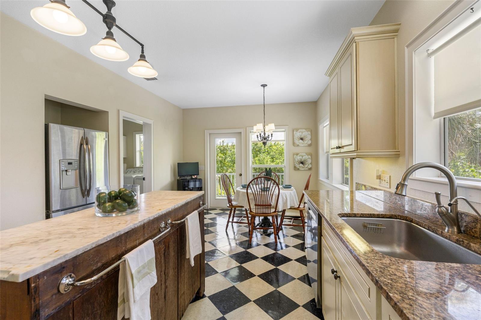 Image 22 of 60 For 1215 Bayshore Drive