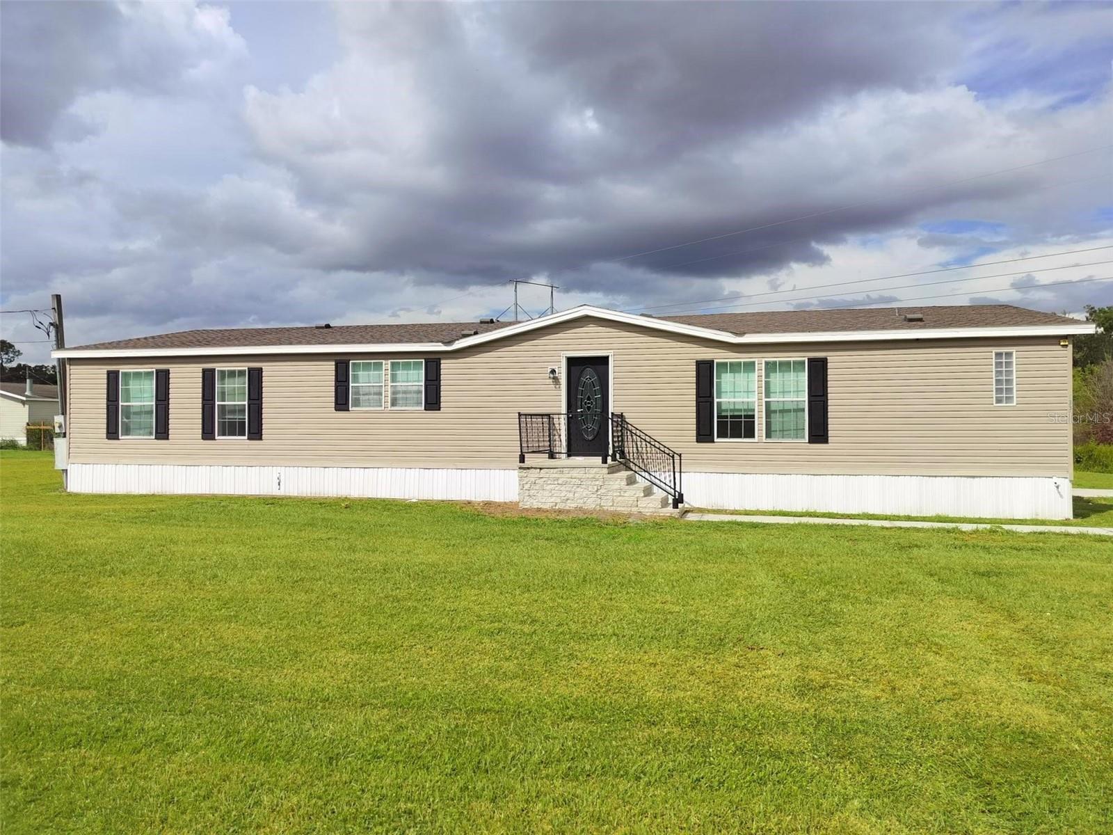 Details for 7335 Dove Meadow Trail, LAKELAND, FL 33810