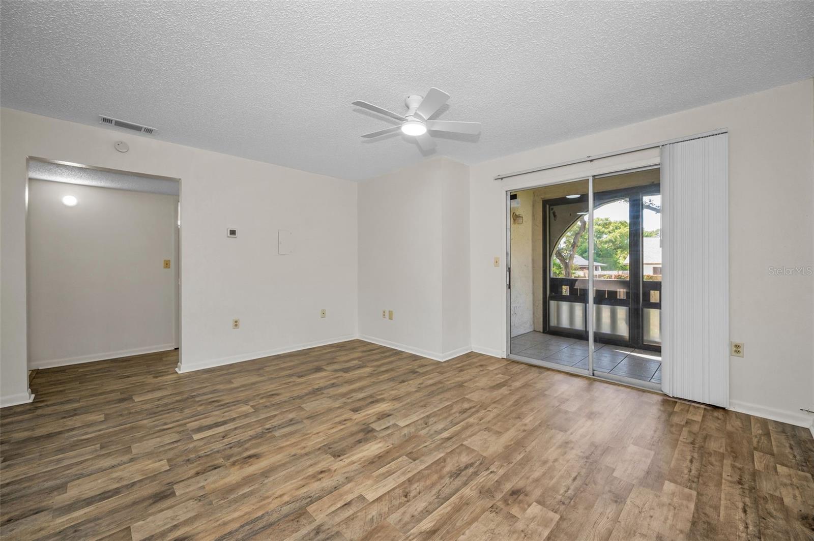 Image 14 of 49 For 230 Bayshore Boulevard 208