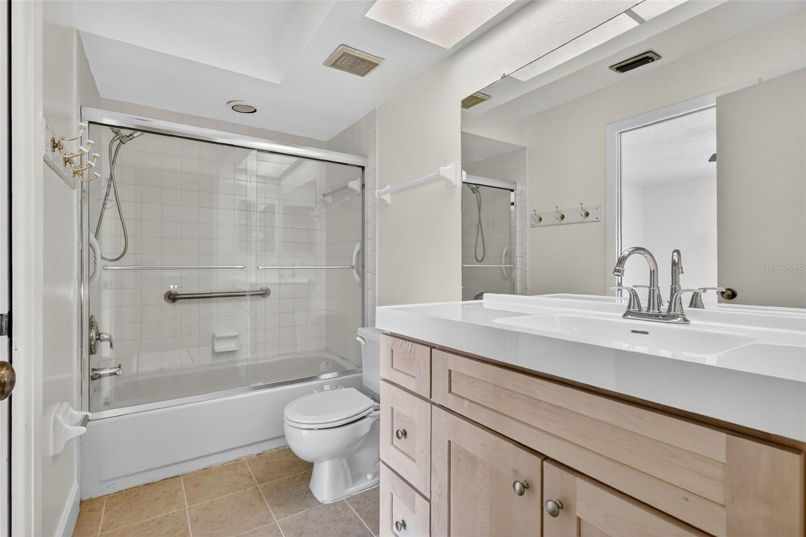 Image 28 of 32 For 2751 Pines Drive 9