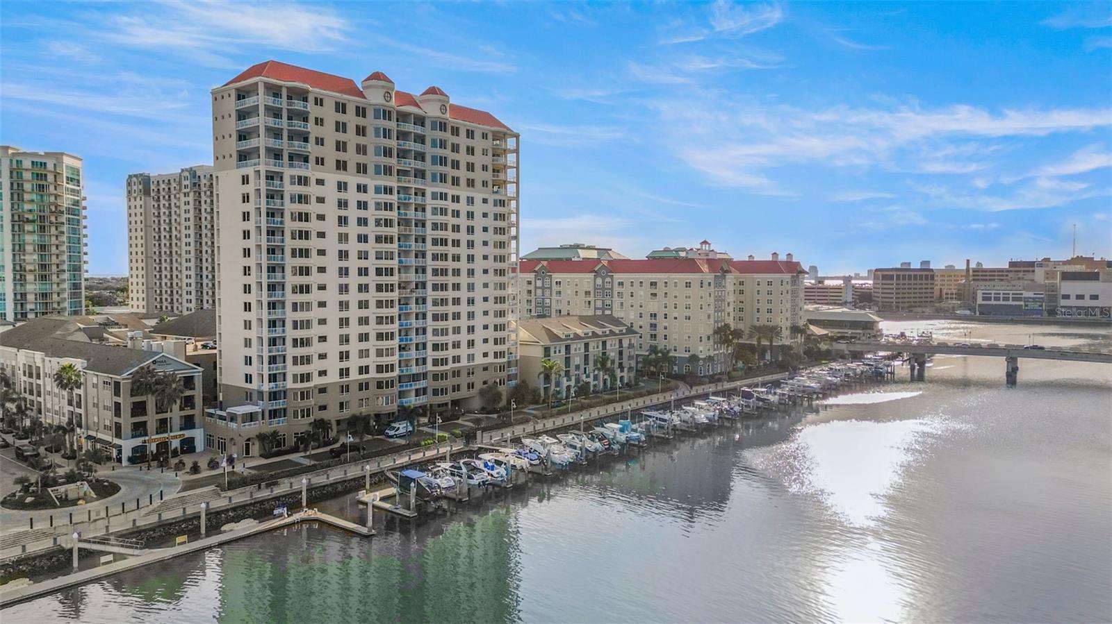 Image 19 of 54 For 371 Channelside Walk Way 1503