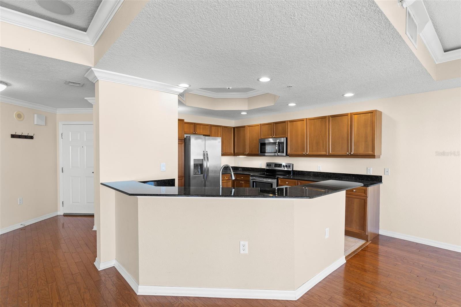 Image 32 of 54 For 371 Channelside Walk Way 1503