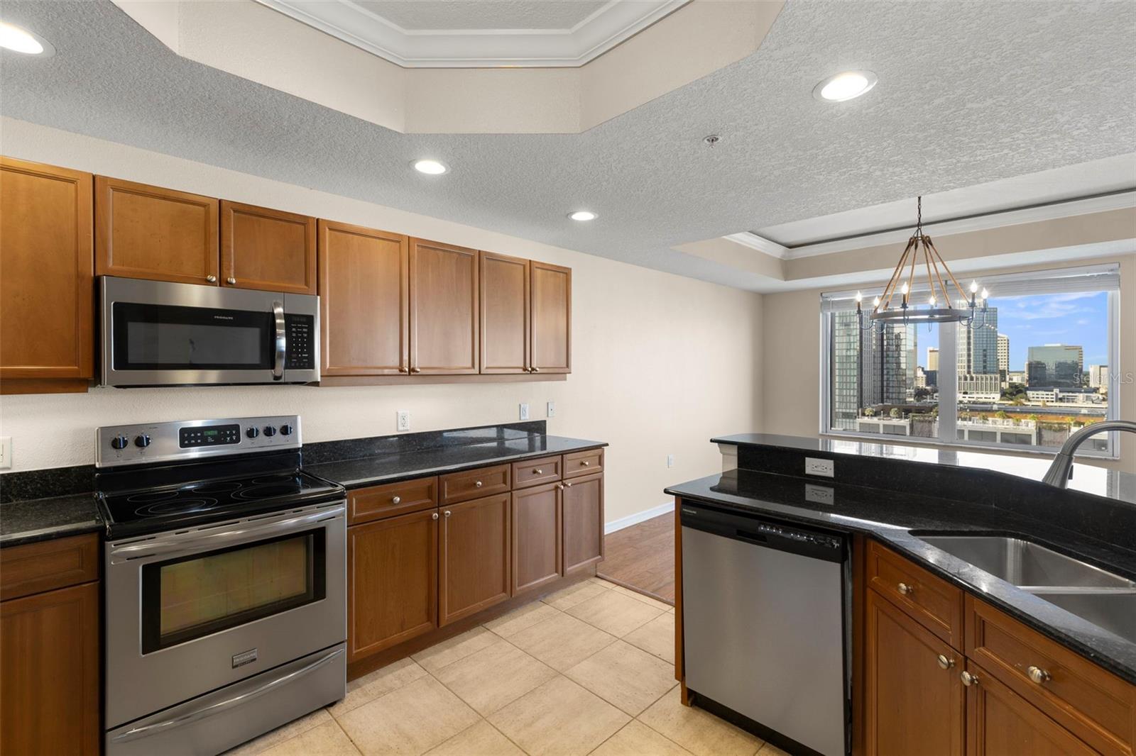 Image 34 of 54 For 371 Channelside Walk Way 1503