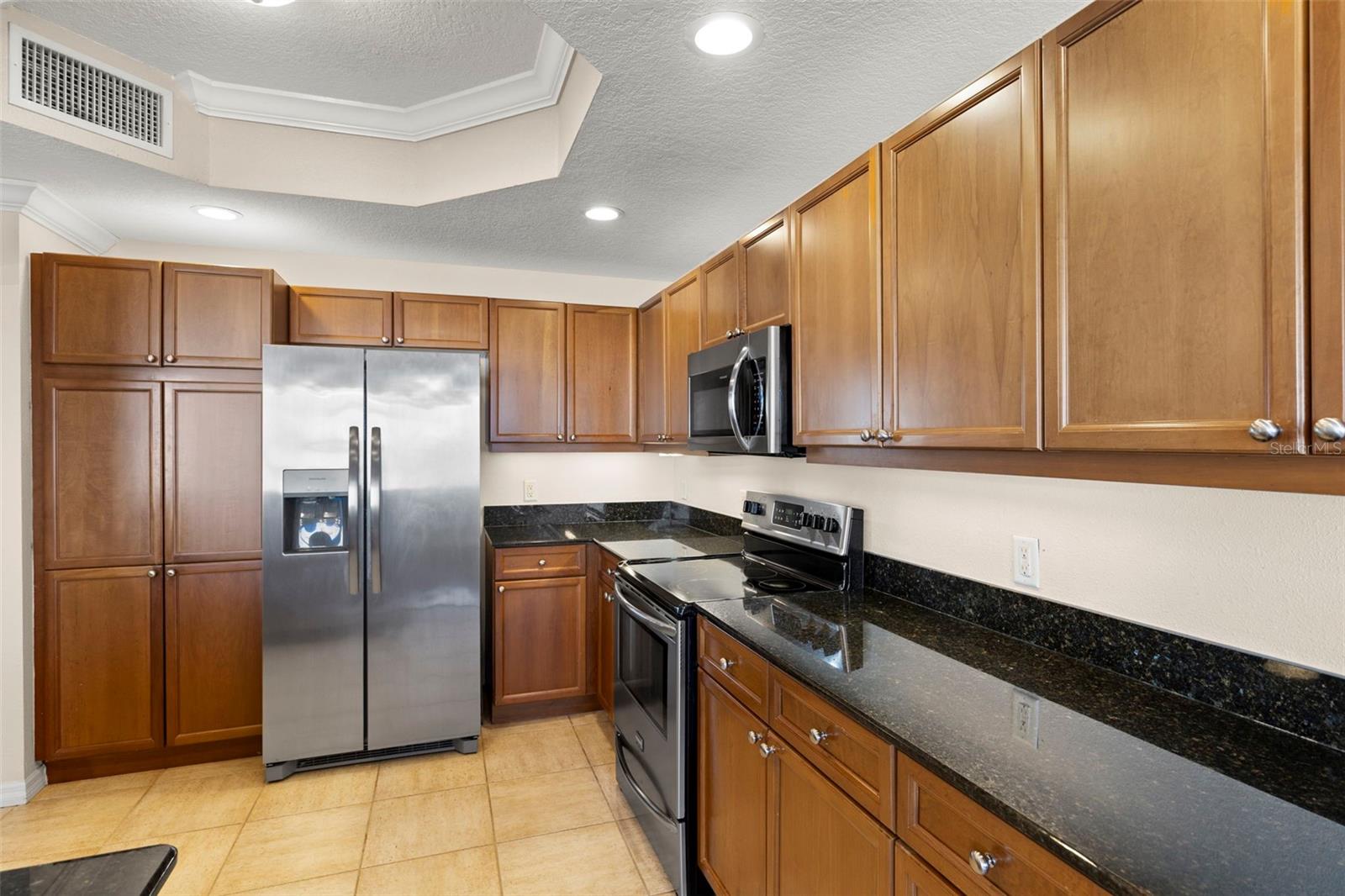 Image 35 of 54 For 371 Channelside Walk Way 1503