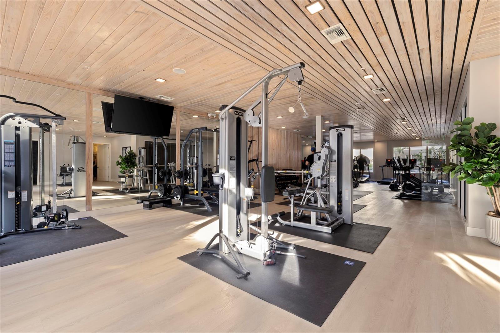 Image 53 of 54 For 371 Channelside Walk Way 1503