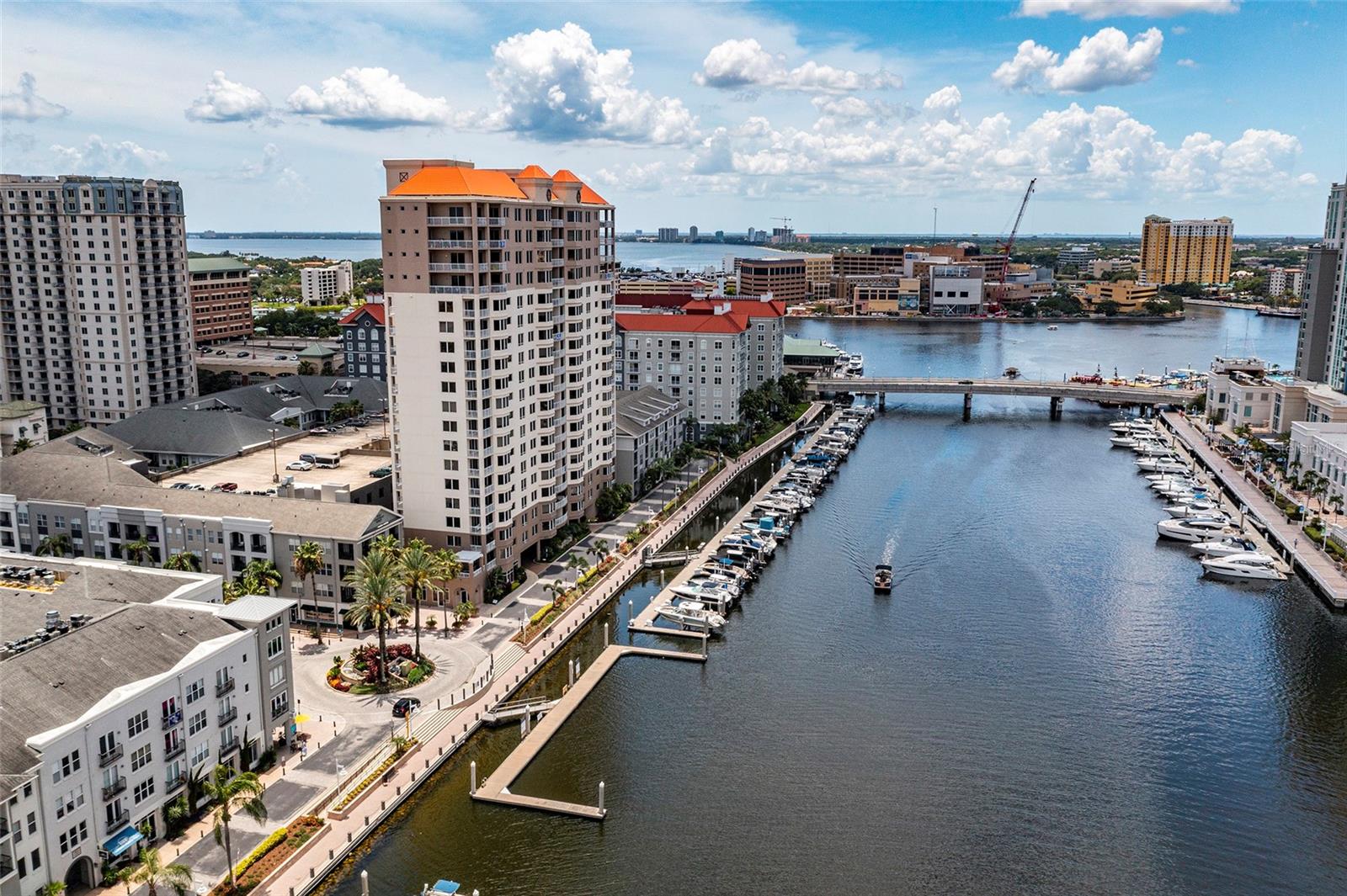 Image 9 of 54 For 371 Channelside Walk Way 1503