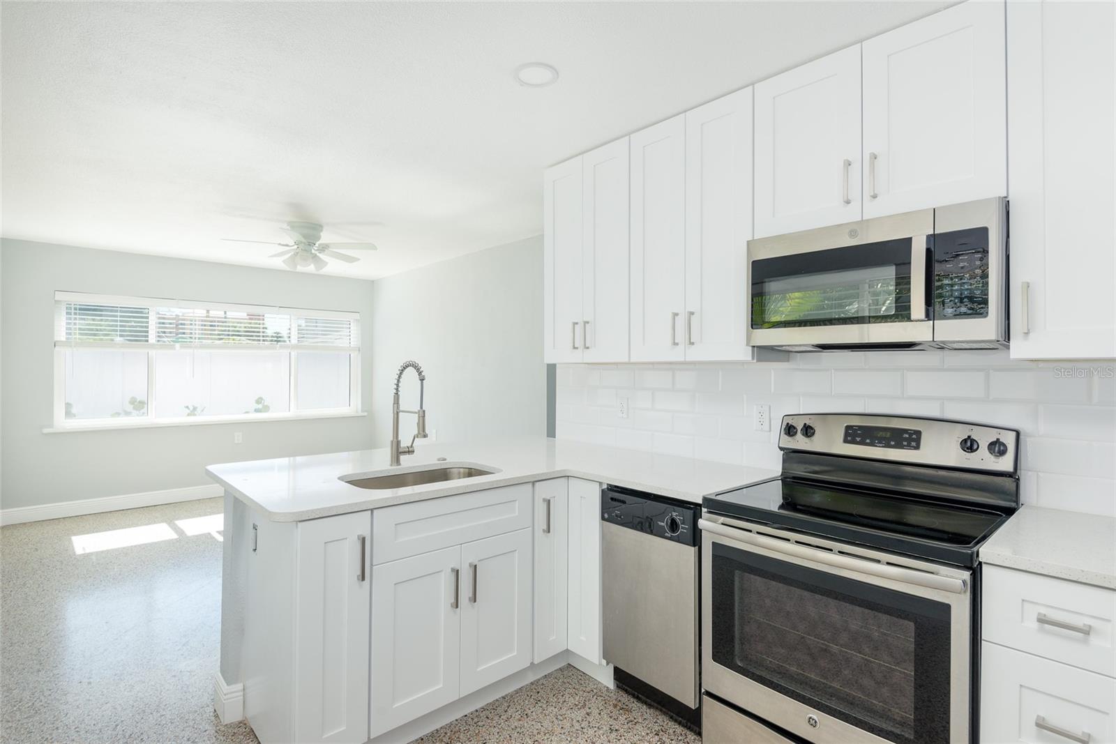 Image 23 of 47 For 13248 4th Street E