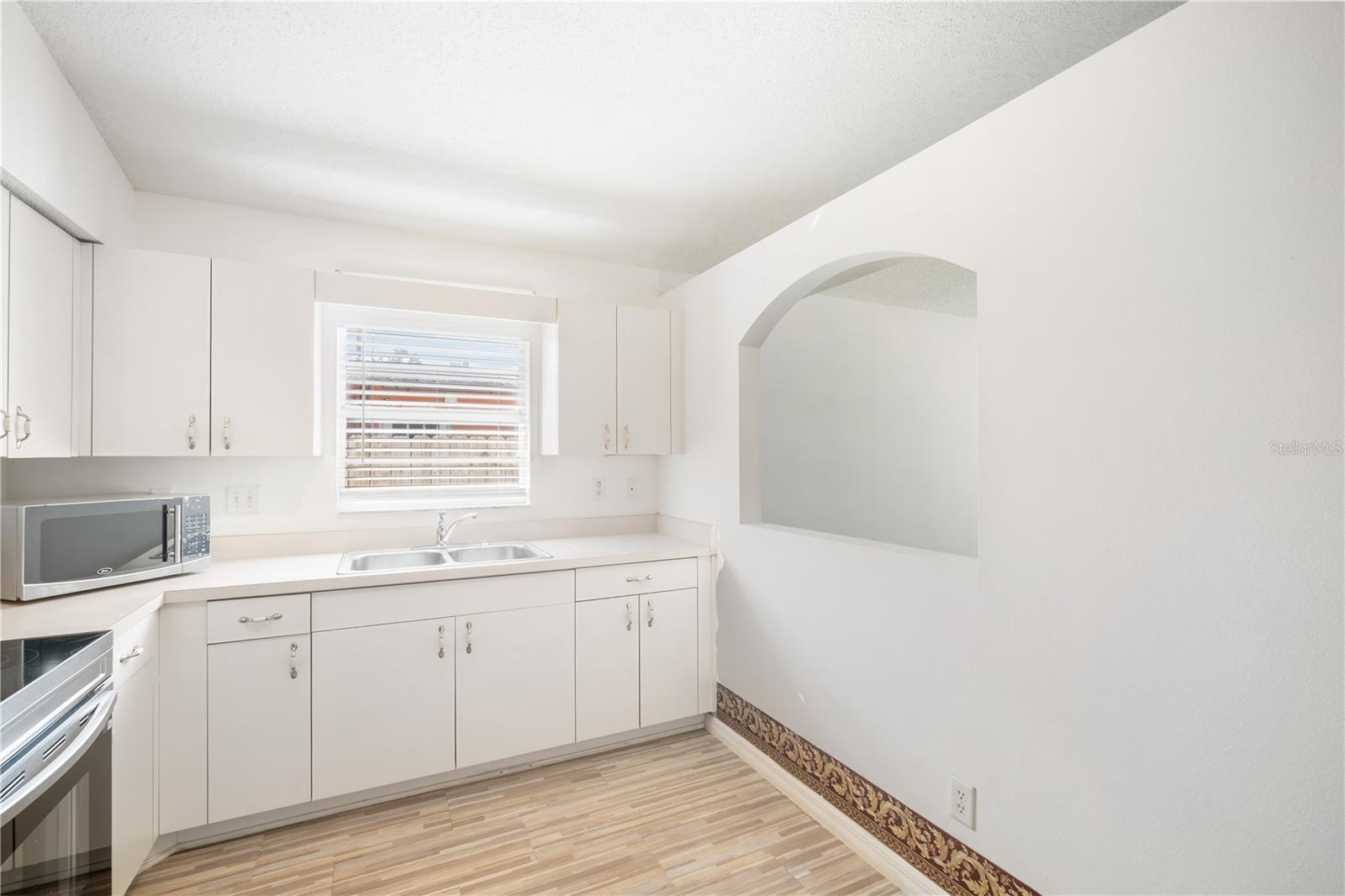 Image 7 of 22 For 5400 9th Avenue N