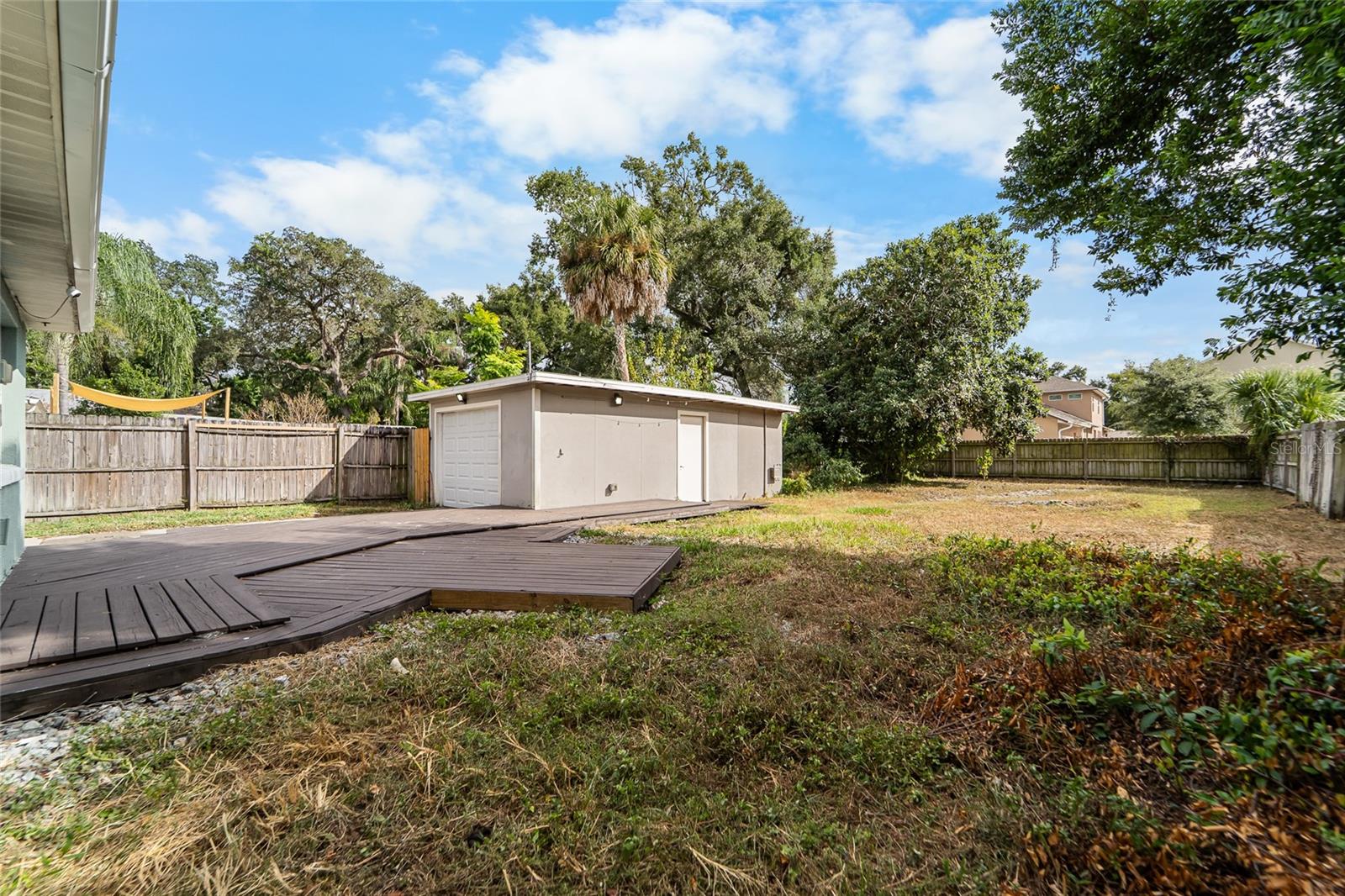 Image 16 of 19 For 1309 Frierson Avenue