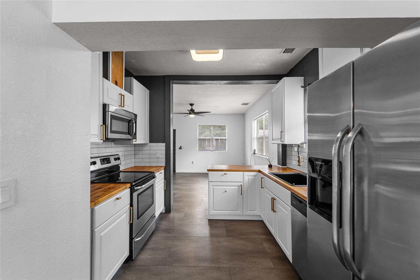 Image 7 of 19 For 1309 Frierson Avenue