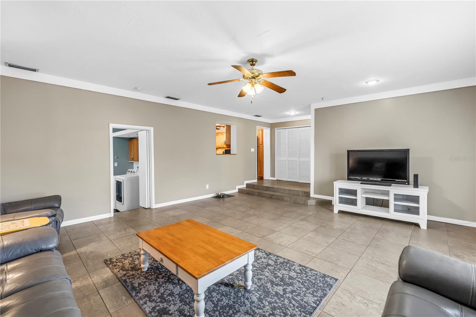 Image 17 of 64 For 6144 2nd Avenue N