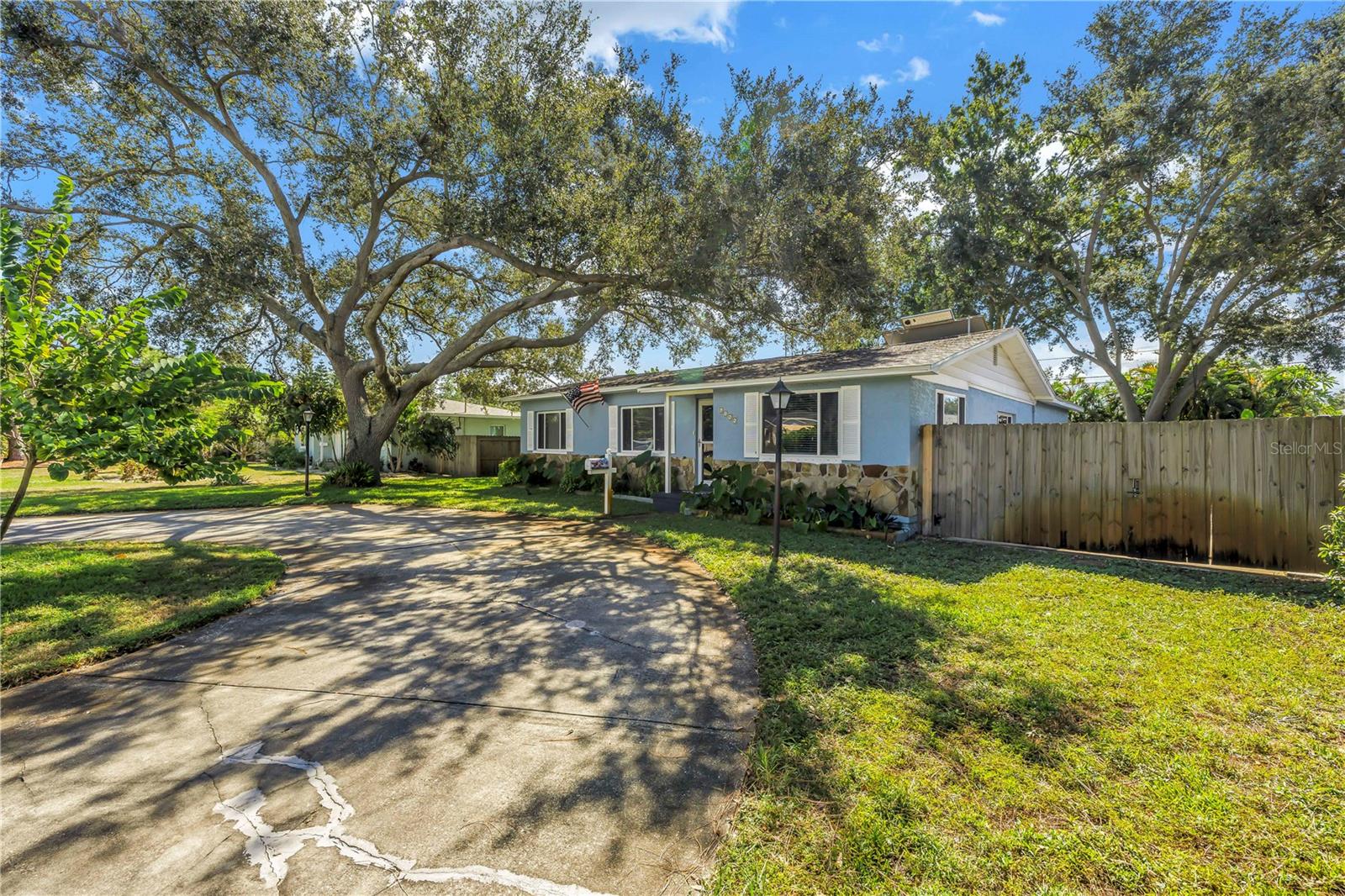 Image 48 of 64 For 6144 2nd Avenue N