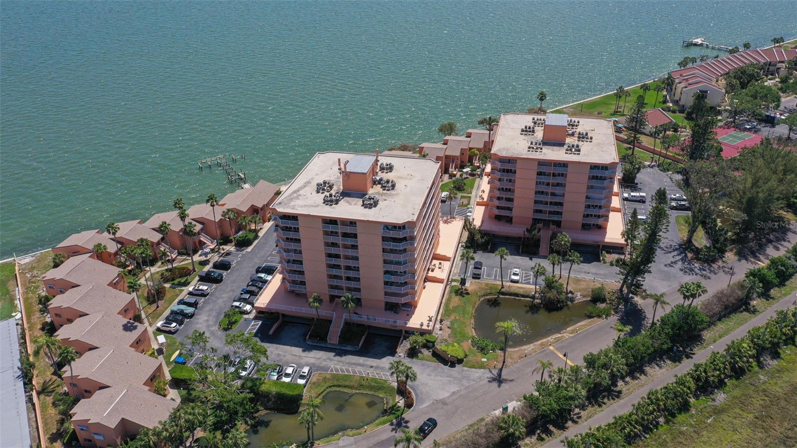Image 3 of 10 For 7432 Sunshine Skyway Lane S 406