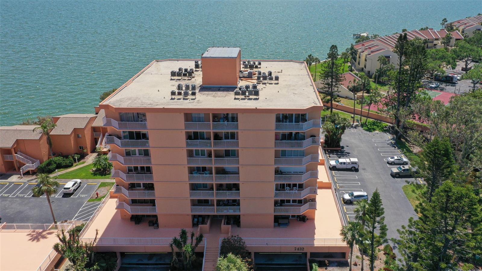 Image 8 of 10 For 7432 Sunshine Skyway Lane S 406