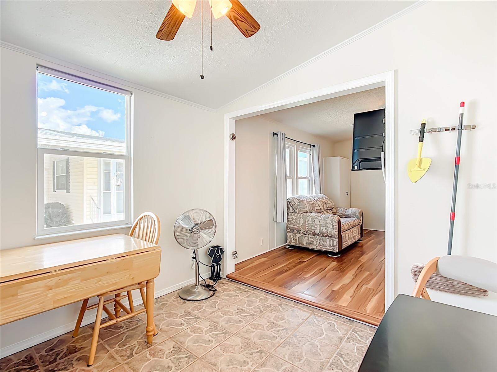 Image 16 of 22 For 270 Big Pine Avenue N