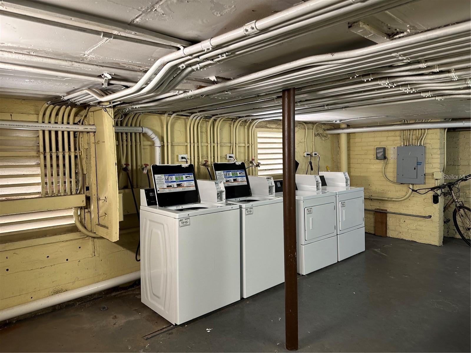 Image 22 of 24 For 2117 Dekle Avenue E2