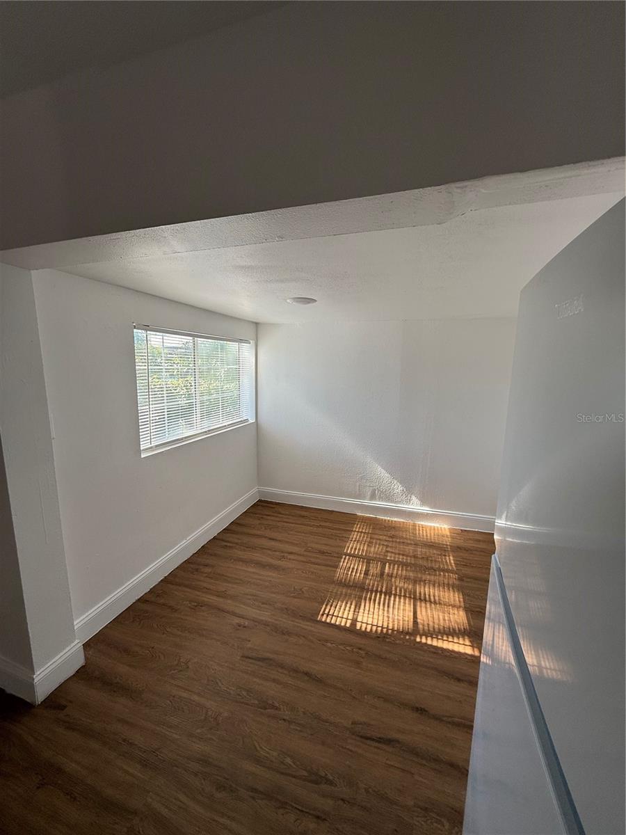 Image 11 of 22 For 2014 49th Street