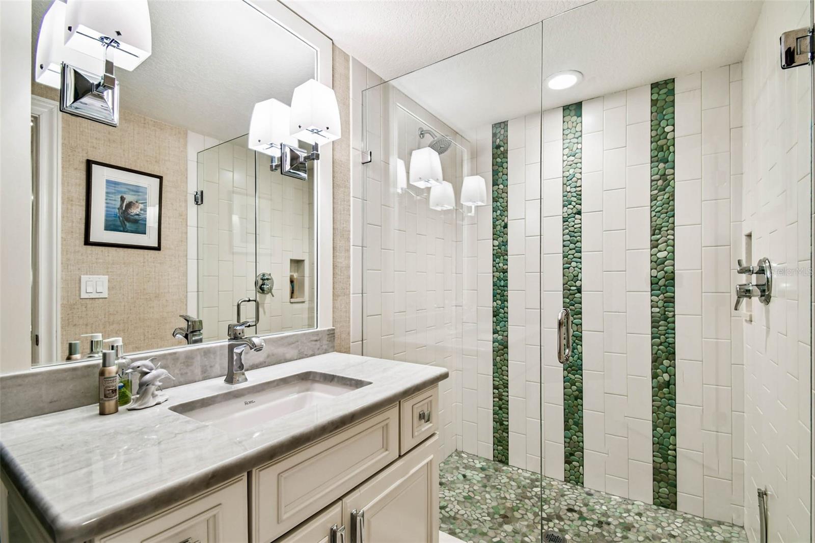 Image 37 of 73 For 16750 Gulf Boulevard 315