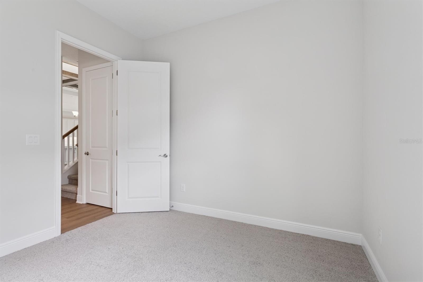 Image 19 of 30 For 35483 Big Hawk Drive