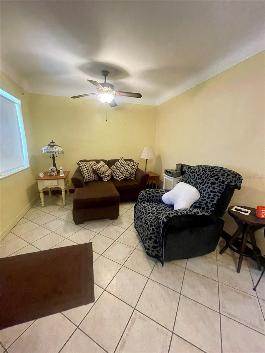 Image 3 of 18 For 6000 Dr Martin Luther King Jr Street N