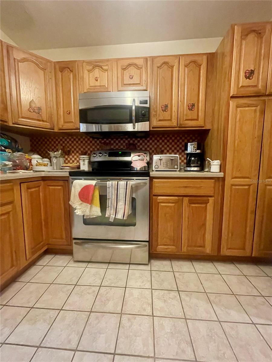 Image 7 of 18 For 6000 Dr Martin Luther King Jr Street N