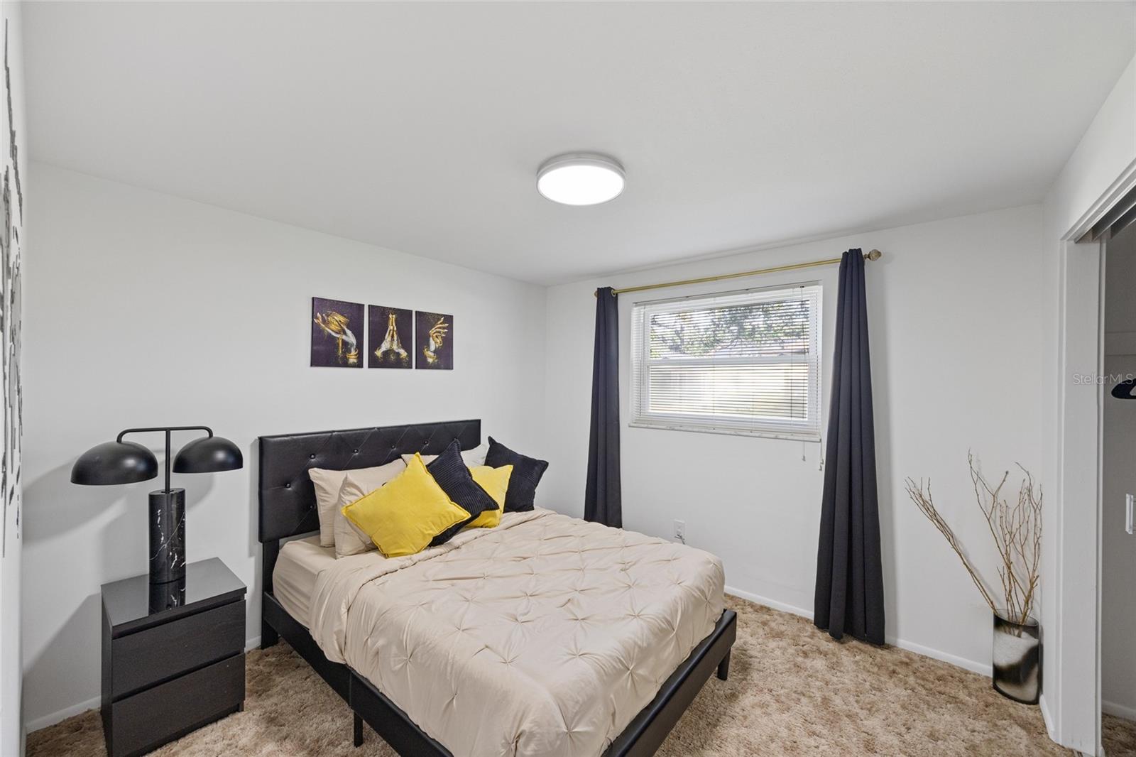 Image 14 of 33 For 8714 Lanway Drive