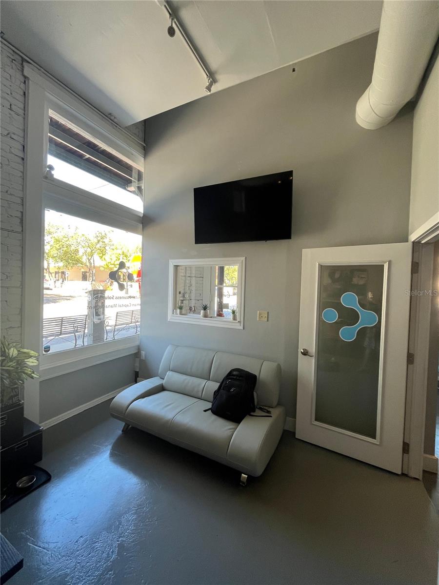 Image 15 of 18 For 1501 9th Avenue A & B