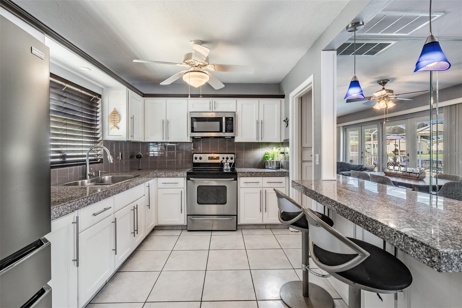 Image 13 of 44 For 208 Canal Drive