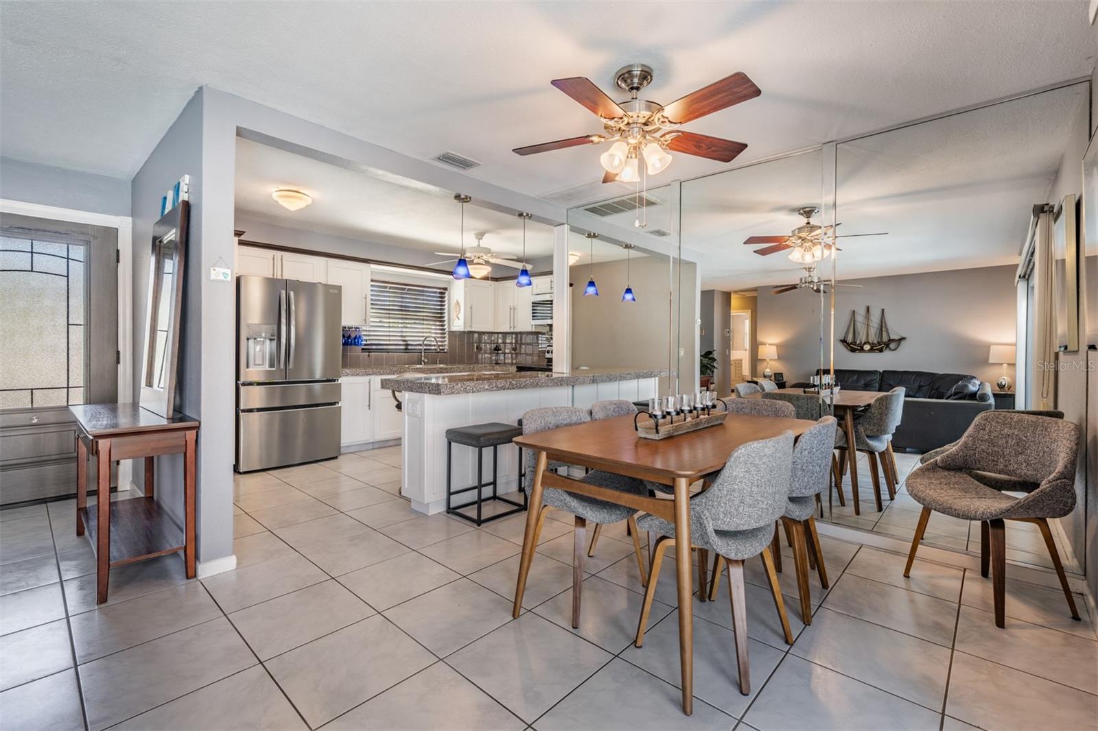 Image 2 of 44 For 208 Canal Drive