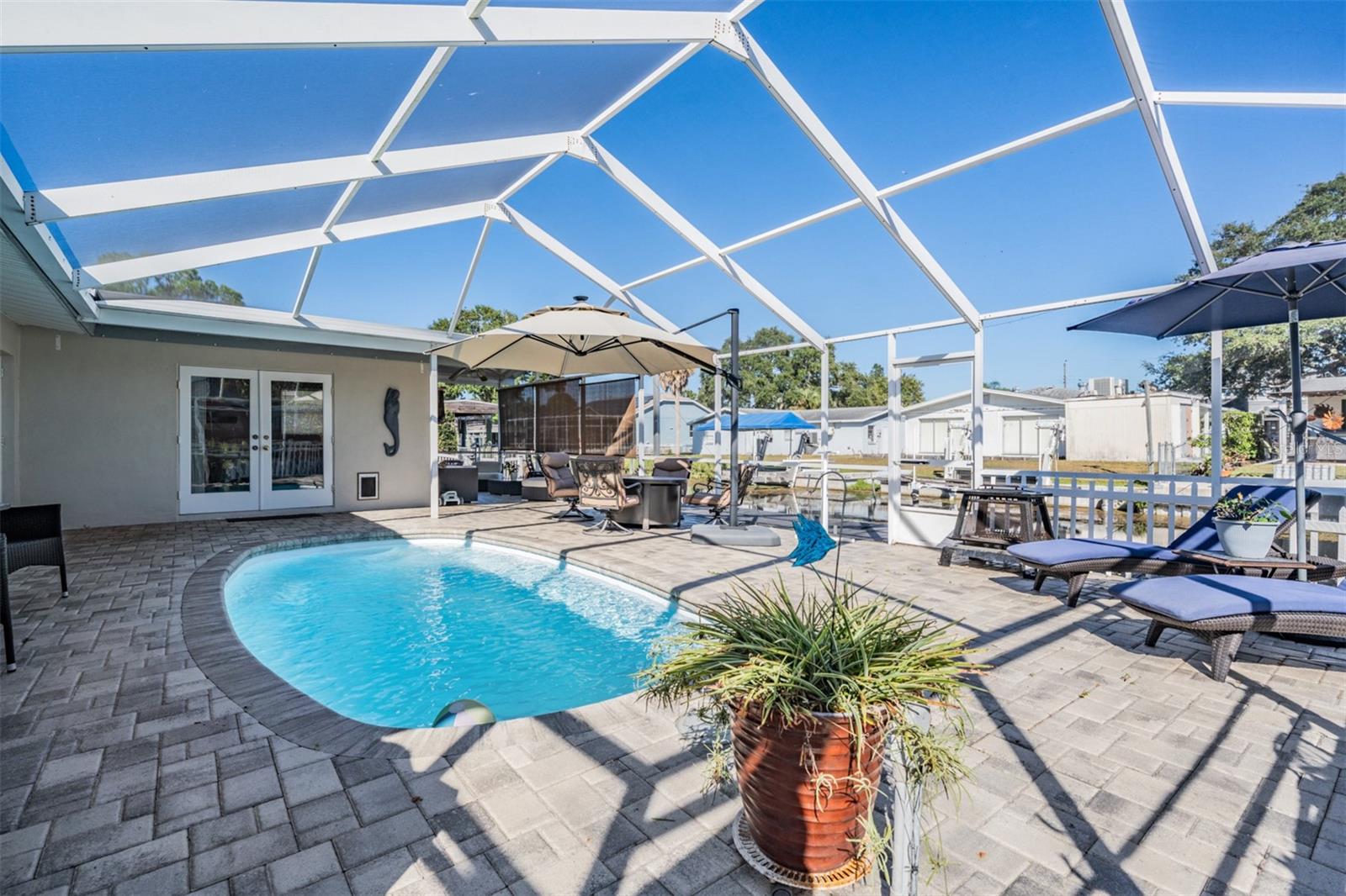 Image 3 of 44 For 208 Canal Drive