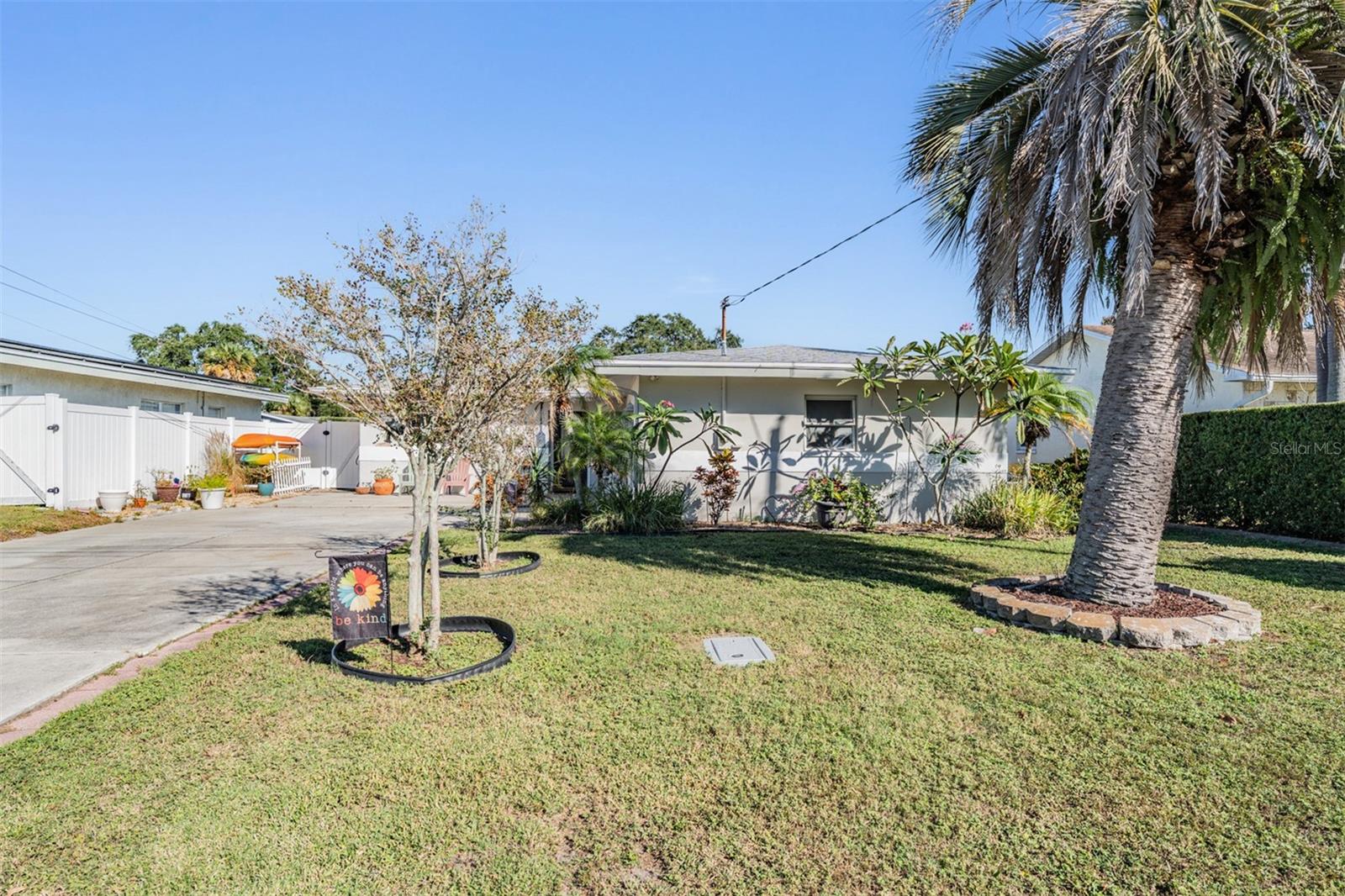 Image 35 of 44 For 208 Canal Drive