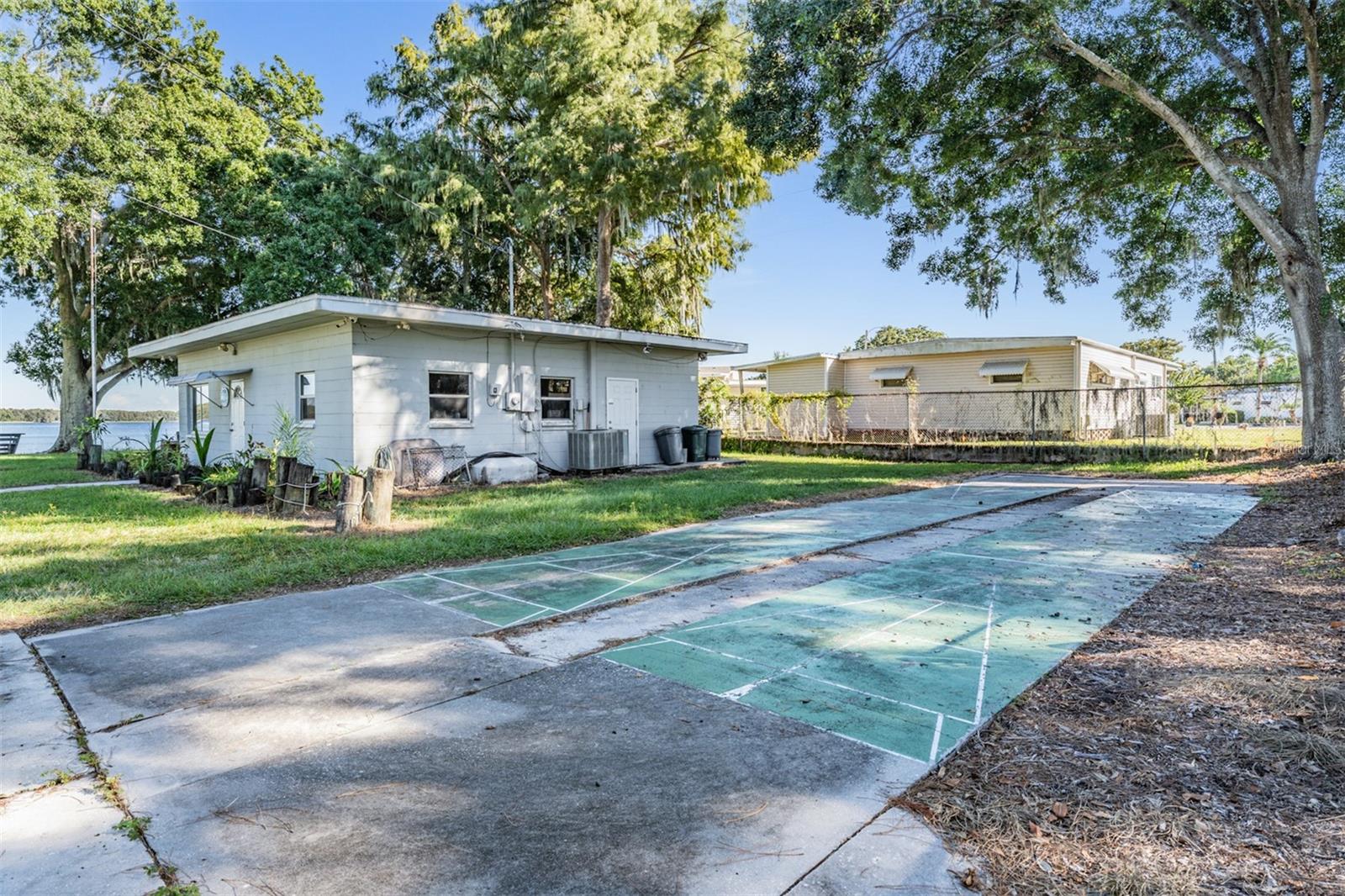 Image 39 of 44 For 208 Canal Drive