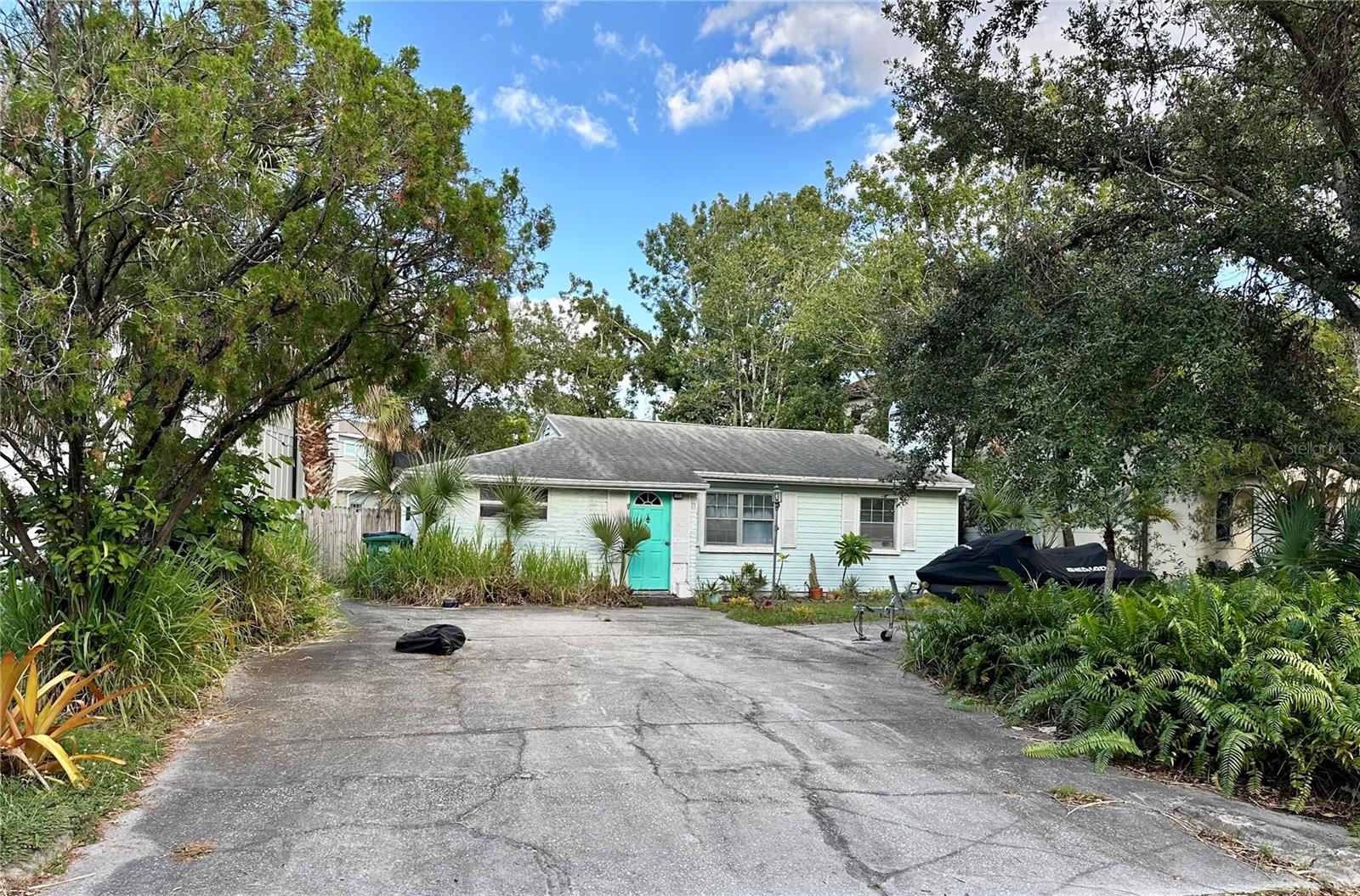 Image 2 of 7 For 3620 Royal Palm Circle