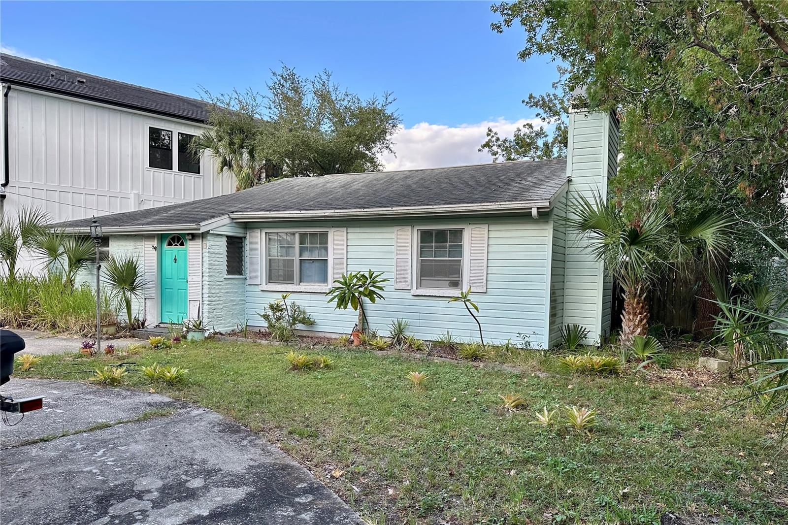 Image 4 of 7 For 3620 Royal Palm Circle