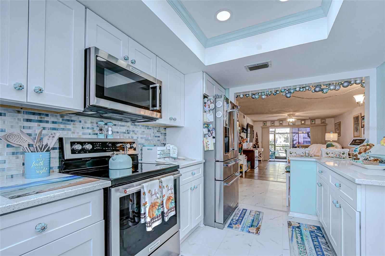 Image 11 of 46 For 9700 Starkey Road 111