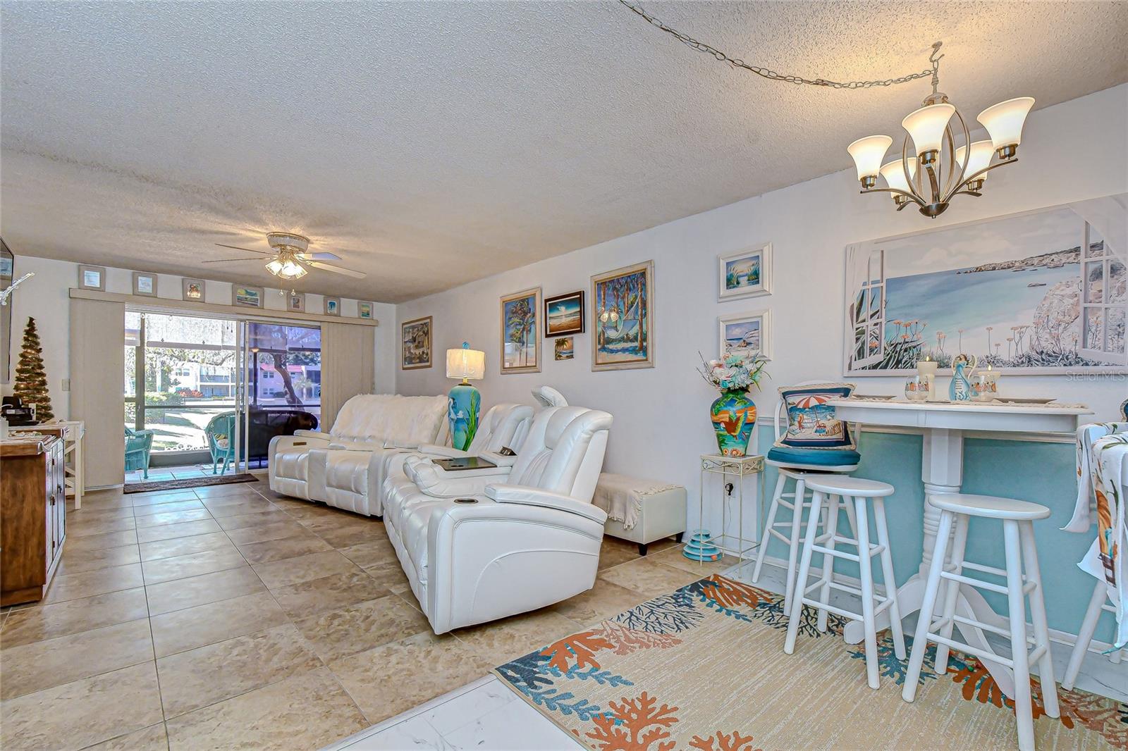 Image 17 of 46 For 9700 Starkey Road 111