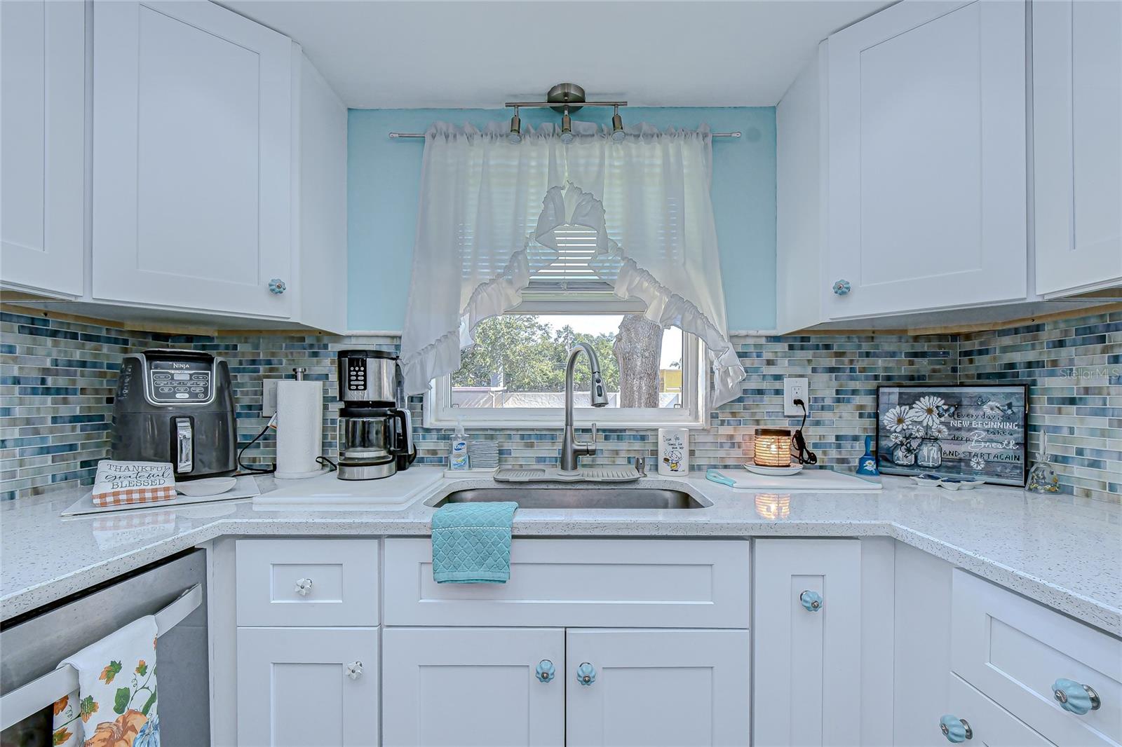 Image 9 of 46 For 9700 Starkey Road 111