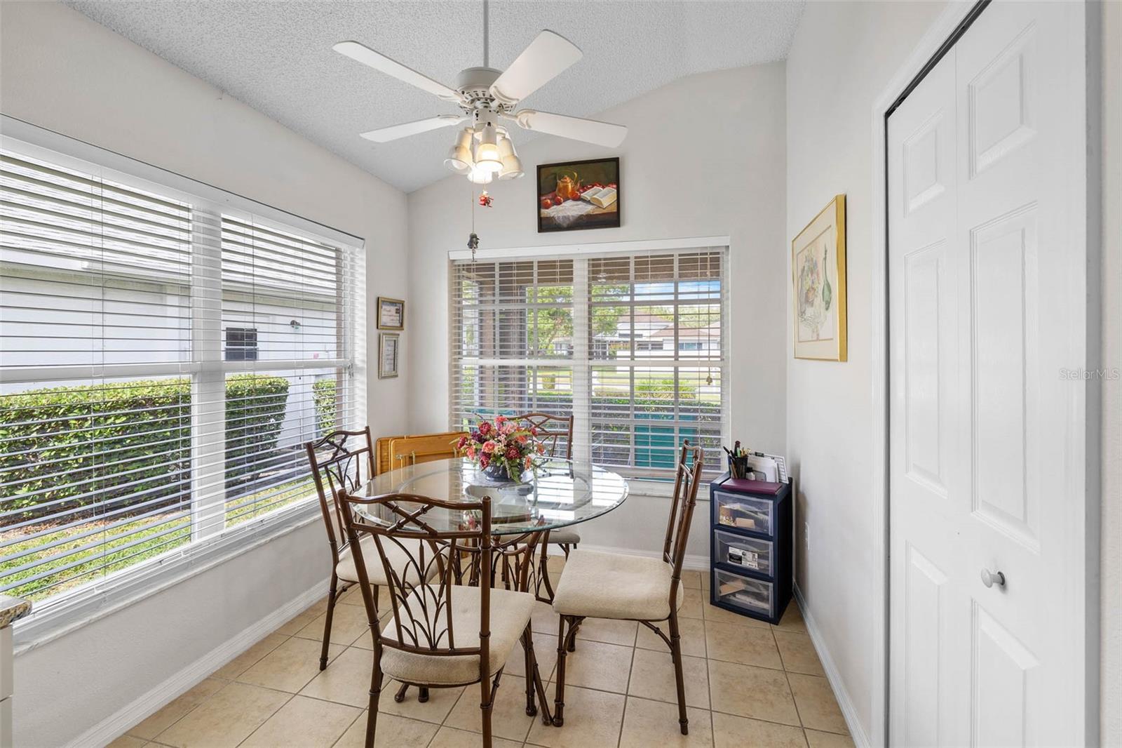 Image 7 of 28 For 14462 Tamarind Loop