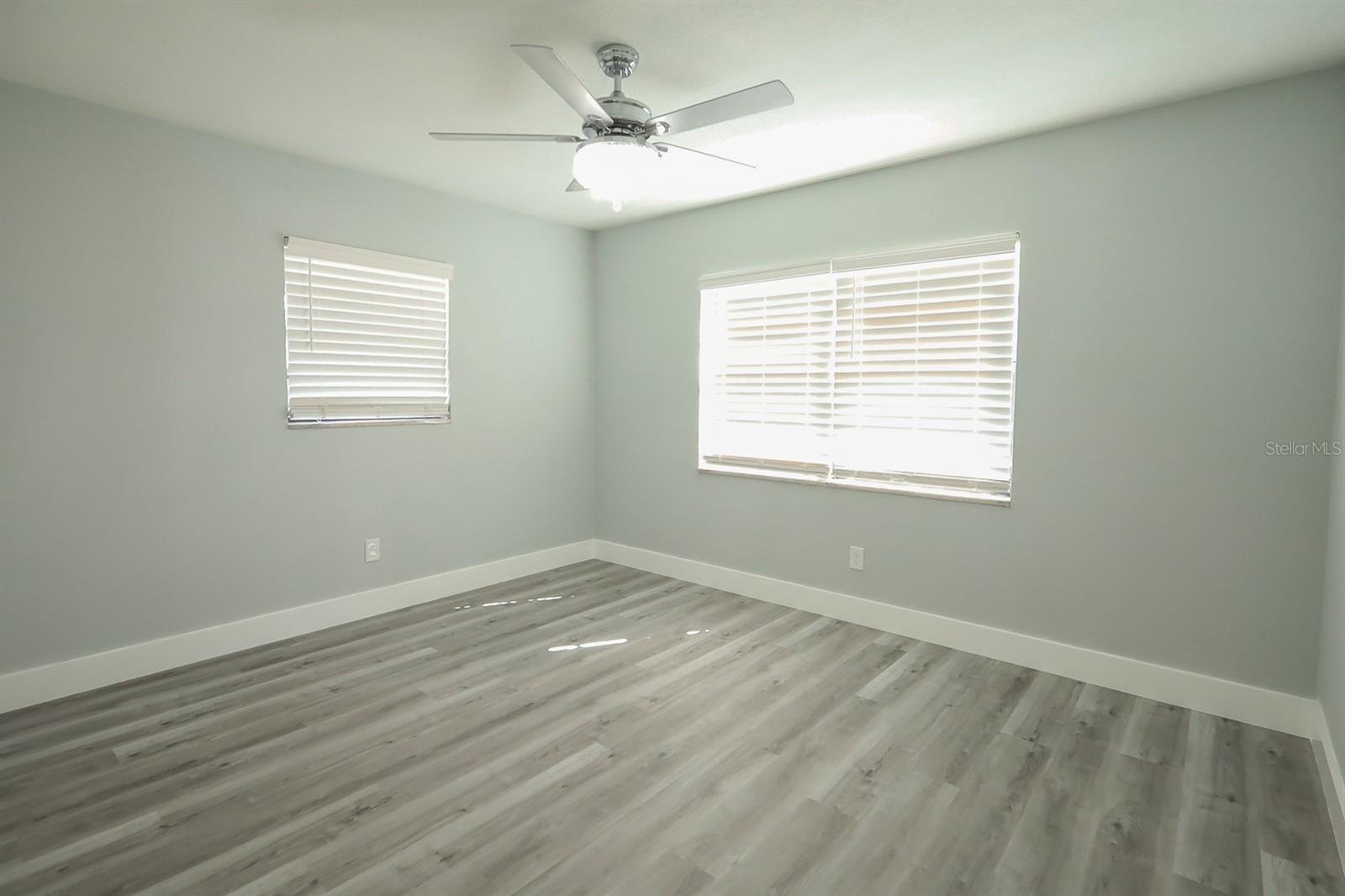Image 13 of 34 For 2707 Hamilton Avenue