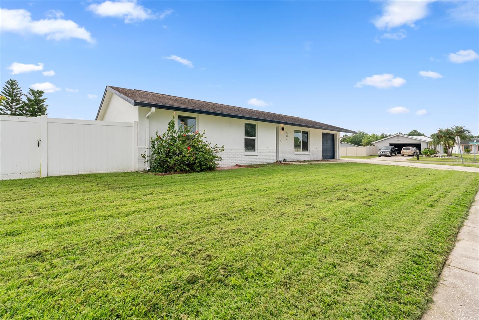 Image 4 of 45 For 504 Red Mangrove Lane