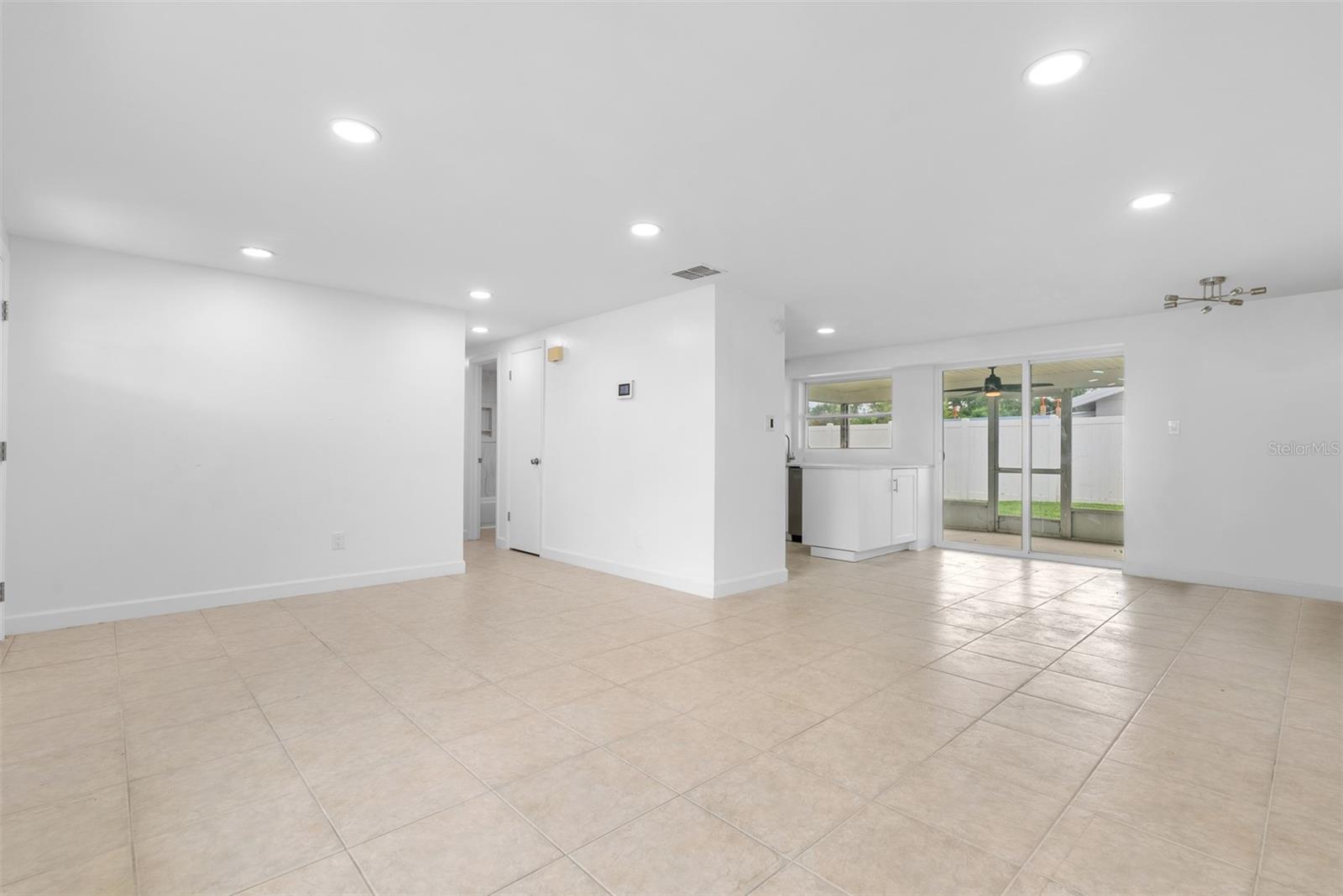 Image 7 of 45 For 504 Red Mangrove Lane