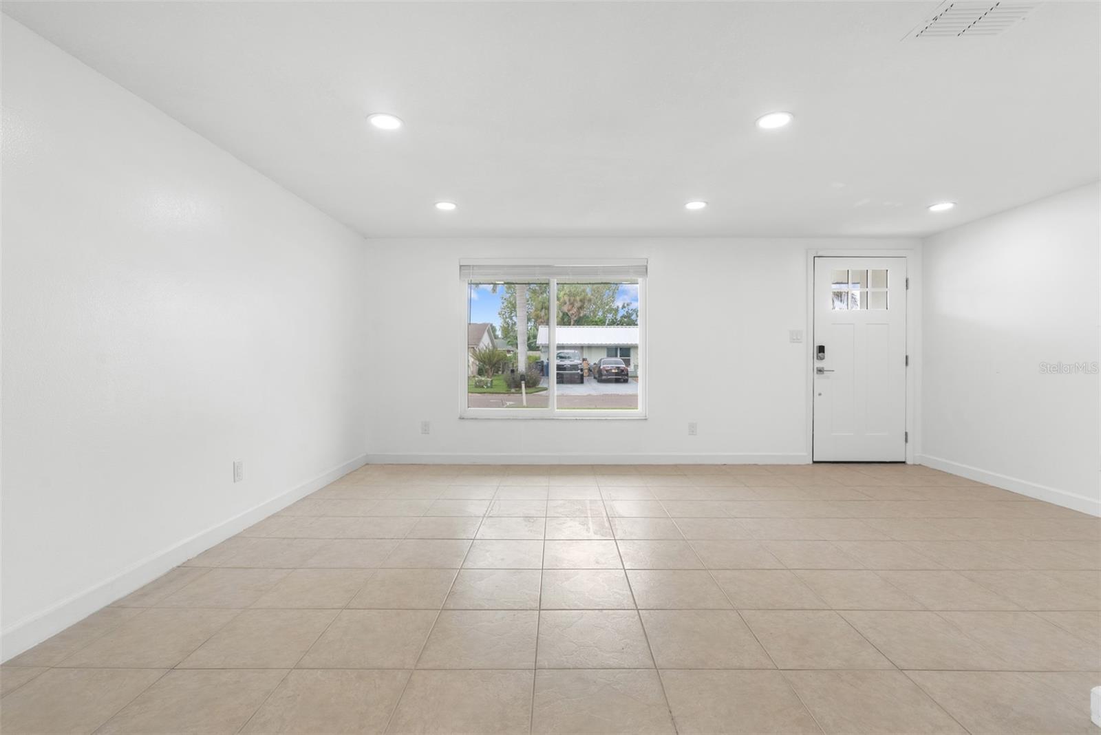 Image 9 of 45 For 504 Red Mangrove Lane