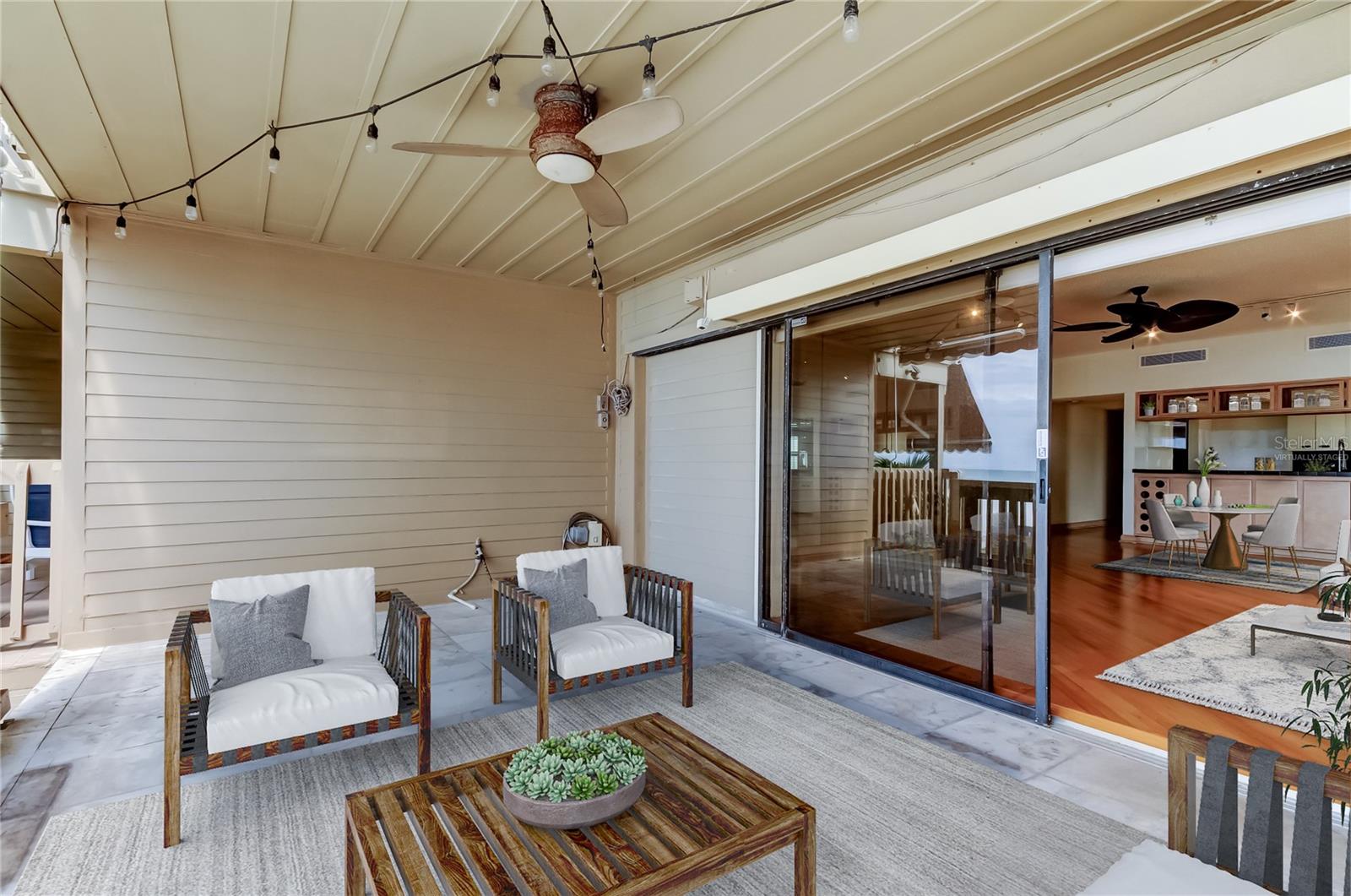 Image 43 of 51 For 19810 Gulf Boulevard 3