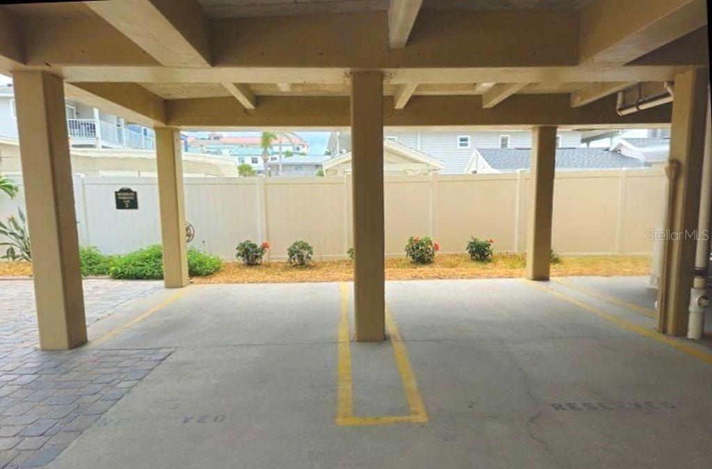 Image 46 of 51 For 19810 Gulf Boulevard 3