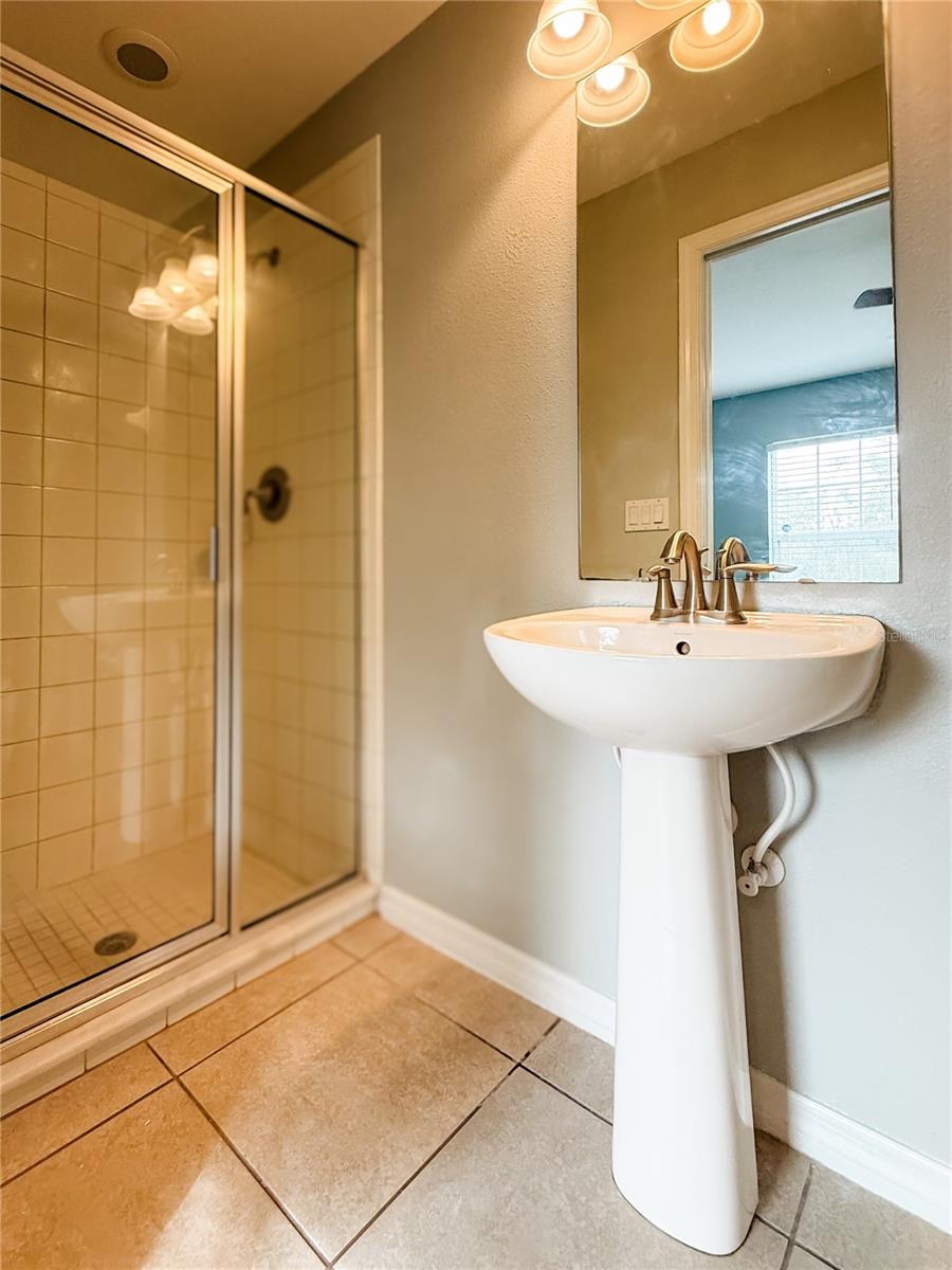 Image 10 of 38 For 10144 Arbor Run Drive 68